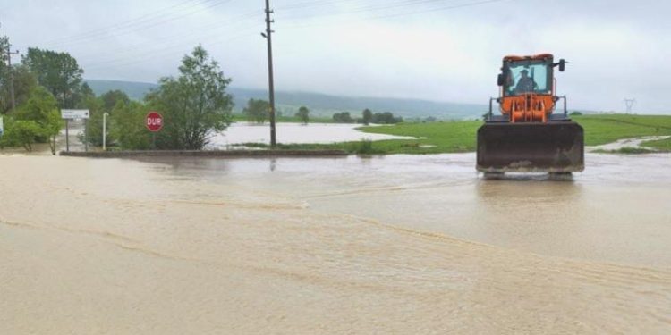 Samsun ve Ordu’da taşımalı eğitime 1 gün orta