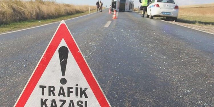 Samsun’da Feci Kaza: Araba TIR’ın Altına Girdi
