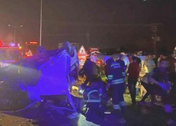 Samsun’da panelvan kamyonet aydınlatma direğine çarptı: 7’si ağır 9 yaralı