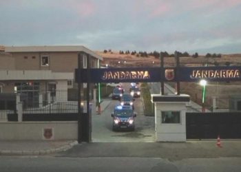 Şanlıurfa’da adapsız ilaç satışı operasyonu: 9 gözaltı