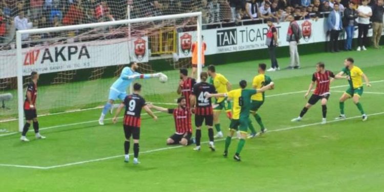 Şanlıurfaspor TFF 2. Lig play-off’ta finale çıktı
