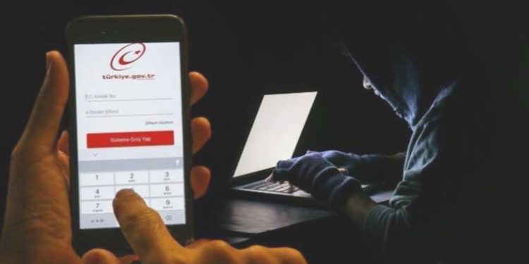 Saray’dan ‘e-Devlet datalarının çalınması’na ait birinci açıklama