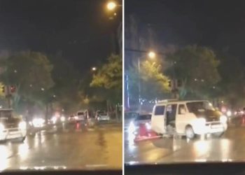 Seçim kutlamalarında bir bayanın minibüsten düştüğü anlar…