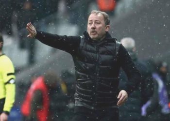 Sergen Yalçın’dan Fenerbahçe tezlerine yanıt!