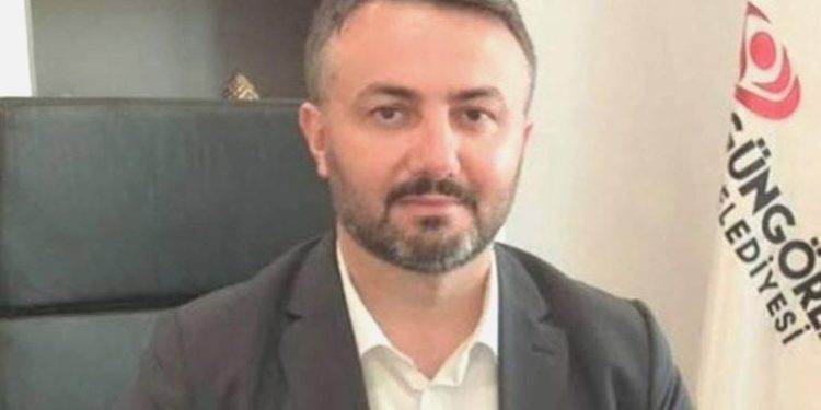 Skandal argüman: AKP’li lider yardımcısı, makam odasında yurttaşı darbetti