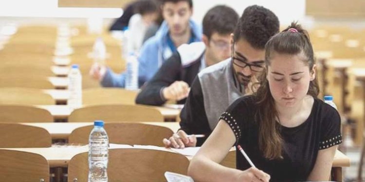 Son dakika… Depremzedelere YKS ulaşım ve barınma takviyesi uzatıldı