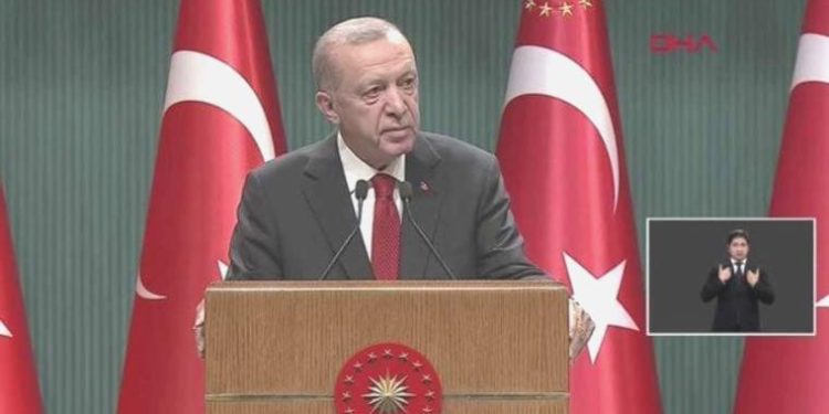 Son dakika… Yeni kabinenin birinci toplantısı sona erdi: Erdoğan açıklama yapıyor