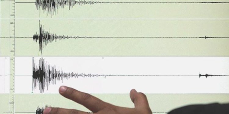 Son dakika… Yunanistan’da 4.9 büyüklüğünde deprem!