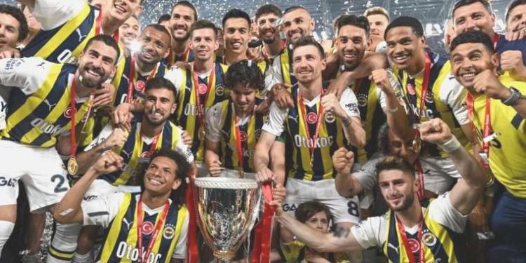 Spor müellifleri, Fenerbahçe – Başakşehir maçını yorumladı
