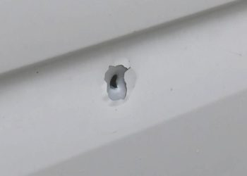 Sultangazi’de Park Halindeki Çok Sayıda Araç Kurşunlandı