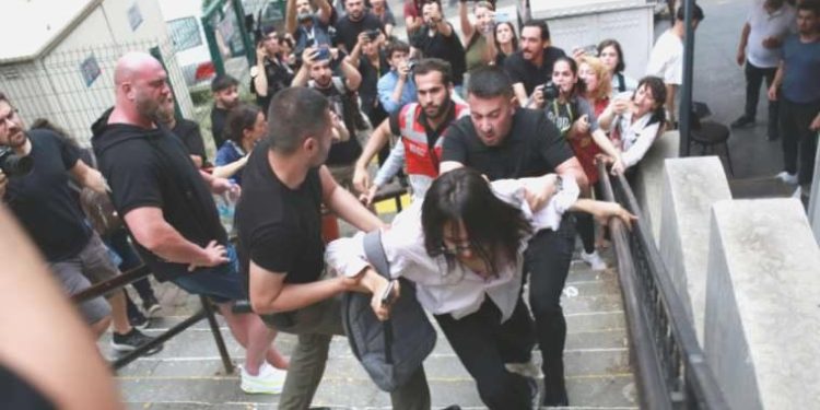Taksim’de ‘Onur Yürüyüşü’ yasağı
