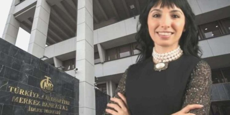 TCMB’de dönem teslim: Hafize Gaye Erkan vazifesine başladı