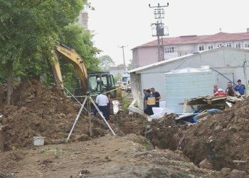 Trabzon’da iş cinayeti: Toprak altında kalan emekçi hayatını kaybetti