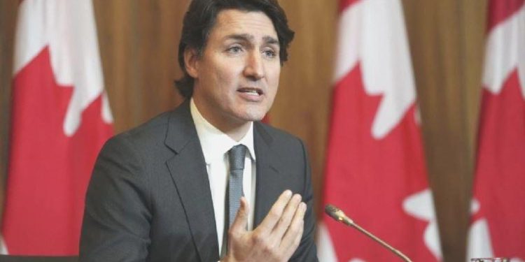 Trudeau, ülkedeki orman yangınlarını ‘korkunç olarak niteledi