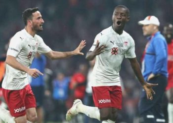 UEFA Avrupa Konferans Ligi’nde dönemin golü Sivasspor’dan!