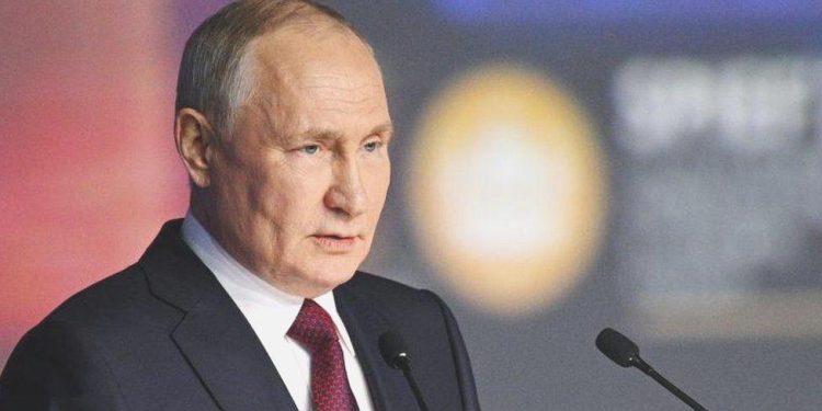 Ukrayna savaşı: Putin, birinci nükleer silahların Belarus’a yerleştirildiğini söyledi