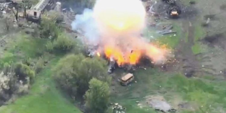 Ukrayna’dan ‘Mühimmat deposu imha edildi’ savı