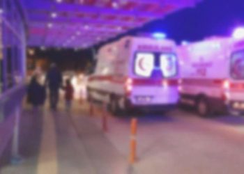 Uşak’ta 24 kişi besin zehirlenmesi kuşkusuyla hastaneye kaldırıldı