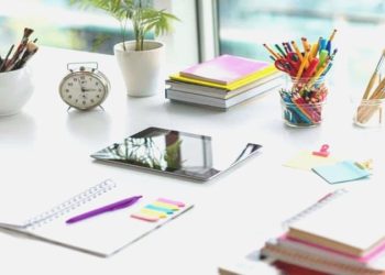 Uzmanı anne ve babaları tatilde öğrenme kayıplarına karşı uyardı