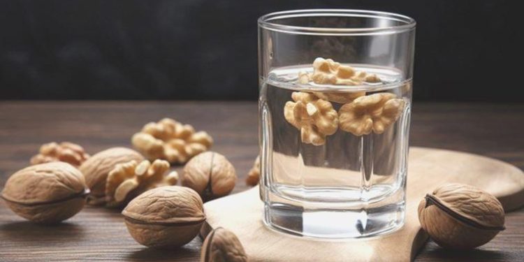 Uzmanından ceviz suyunun yararlarına ait açıklama