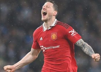 Wout Weghorts’a İngiltere Premier Lig kancası