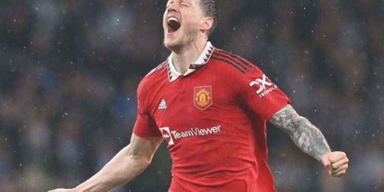 Wout Weghorts’a İngiltere Premier Lig kancası