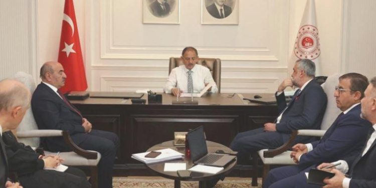 Yeni Bakan Özhaseki’den birinci toplantı: ‘Bismillah diyerek başladık’