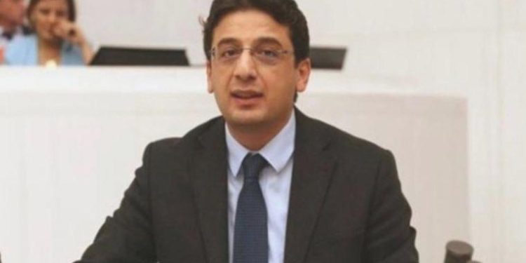 Yeni CHP MYK üyesi Doç. Dr. Yunus Emre kimdir? Yunus Emre kaç yaşında, nereli?