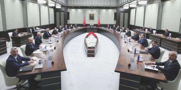 Yeni kabine ikinci sefer toplanıyor: Masada ‘asgari ücret’ var