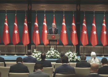 Yeni Savunma Bakanı kim oldu?