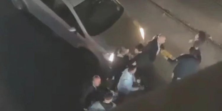 Yol Verme Hengamesinde Silah Çekildi!