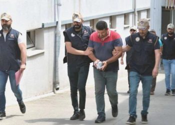 Yurtdışına kaçış ve gaybubet konutuna geçiş hazırlığı yapan FETÖ’cülere operasyon