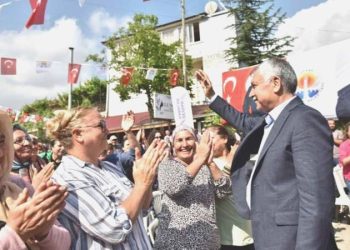 Zeydan Karalar’dan Saimbeyli ve Feke’ye ziyaret: ‘Üreticilerimize takviye vermeye devam edeceğiz’