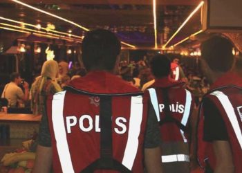 10 ilçede eş vakitli uygulama: 354 kaçak göçmen yakalandı