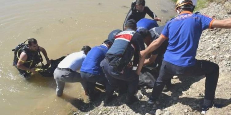 16 yaşındaki çocuk serinlemek için girdiği Batman Çayı’nda boğuldu!