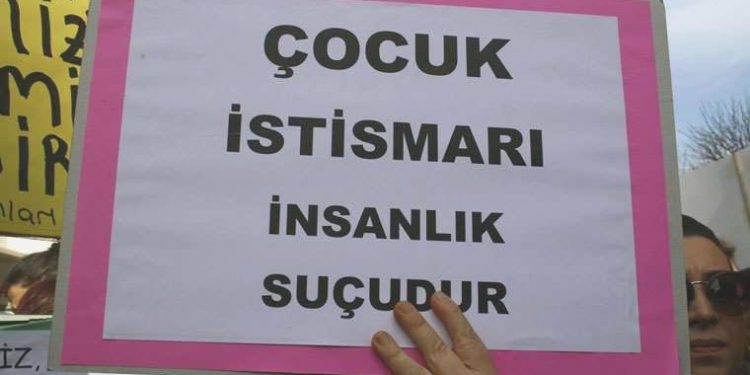 2 çocuğu cinsel istismarda bulunan emekli emniyet müdürüne mahpus cezası