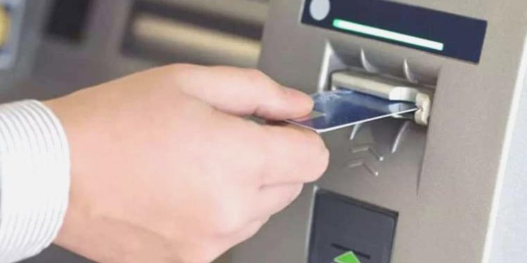 2 milyonluk vurgun! Banka bilgilerini ele geçirip ‘ek kart’ çıkardılar