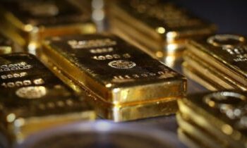 Dünyada altınlarını kendi ülkelerine getirme furyası başladı