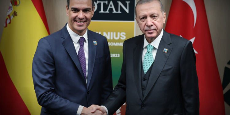 İspanya Başbakanı’ndan Türkiye’nin AB’ye üyelik sürecine destek sözü