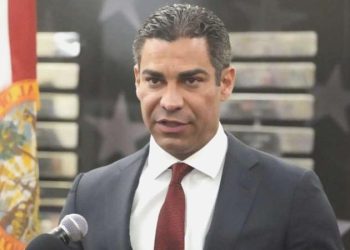 ABD’de lider adayı Suarez, Uygurlar’dan habersiz: O da ne?