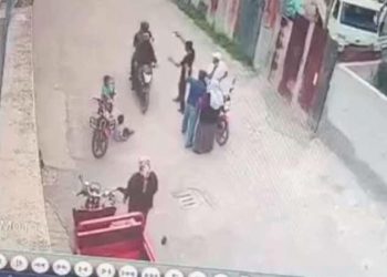 Adana’da sokak ortasında silahlı atak: 1 meyyit, 2 yaralı