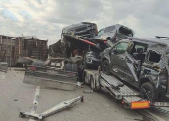 Afyonkarahisar-Konya yolunda feci kaza! Ulaşıma kapandı…