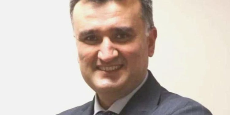 Ahmet Yozgatlıgil kimdir? Yeni Sanayi ve Teknoloji Bakanlığı Bakan Yardımcısı Ahmet Yozgatlıgil kaç yaşında, nereli?