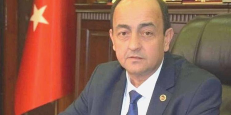 AKP’li lidere cinsel atak soruşturması: ‘Yakaladığım yerde yapışacağım’