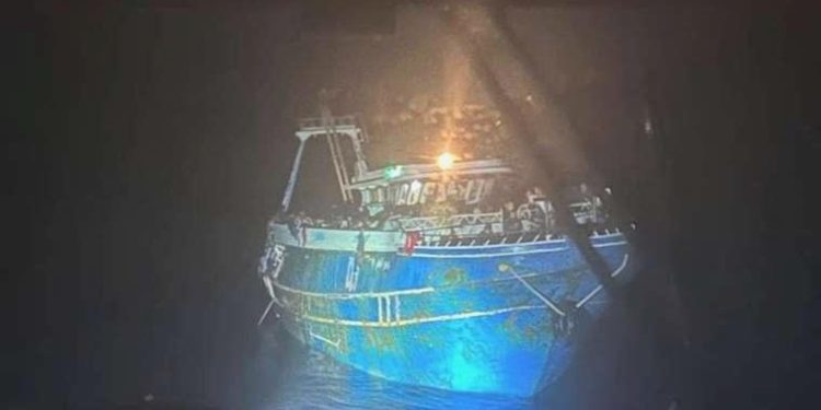 Alabora olan teknedeki göçmen sayısı açıklandı: ‘800 kişi vardı’