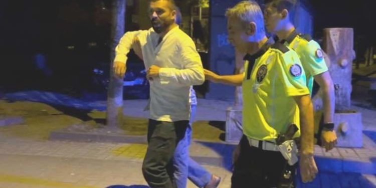 Alkollü şoförden polislere: 1,5 litre votka içtim, polis babamın hatırına size bir şey demiyorum