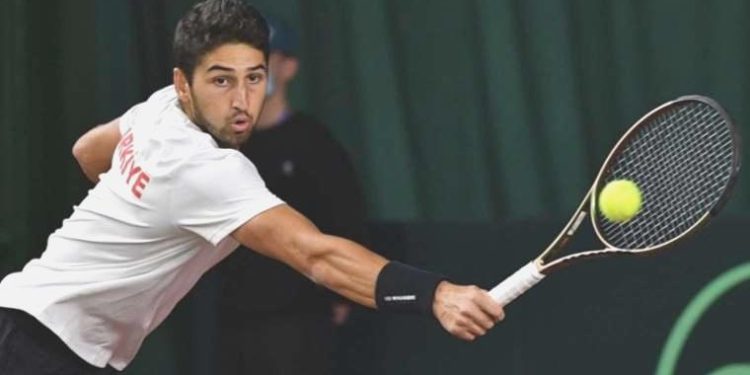 Altuğ Çelikbilek Wimbledon elemelerinde 2. çeşide yükseldi