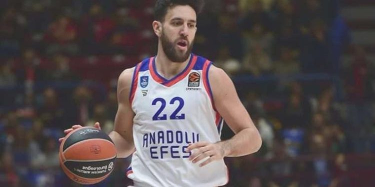 Anadolu Efes’te, Vasilije Micic ile yollar ayrıldı