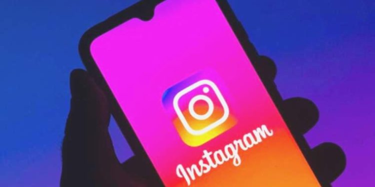 Antalya’da 288 bin liralık ‘mavi tik’ dolandırıcılığı: 2 gözaltı