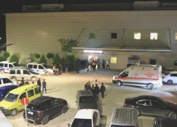 Arabanın çarptığı bayan öldü: Kaçan şoför teslim oldu